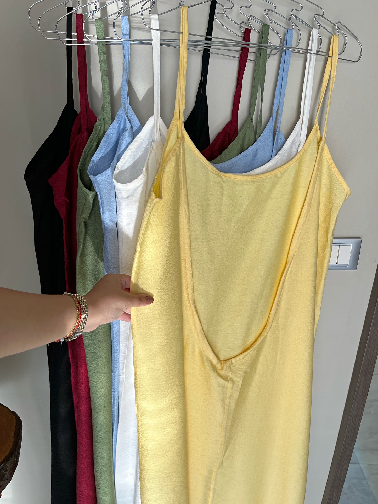 Célora Luxury Backless Linen Dress – (Free Size) Breathable Flowy Fit